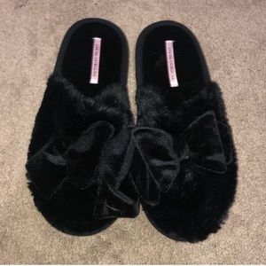 victoria’s secret slippers